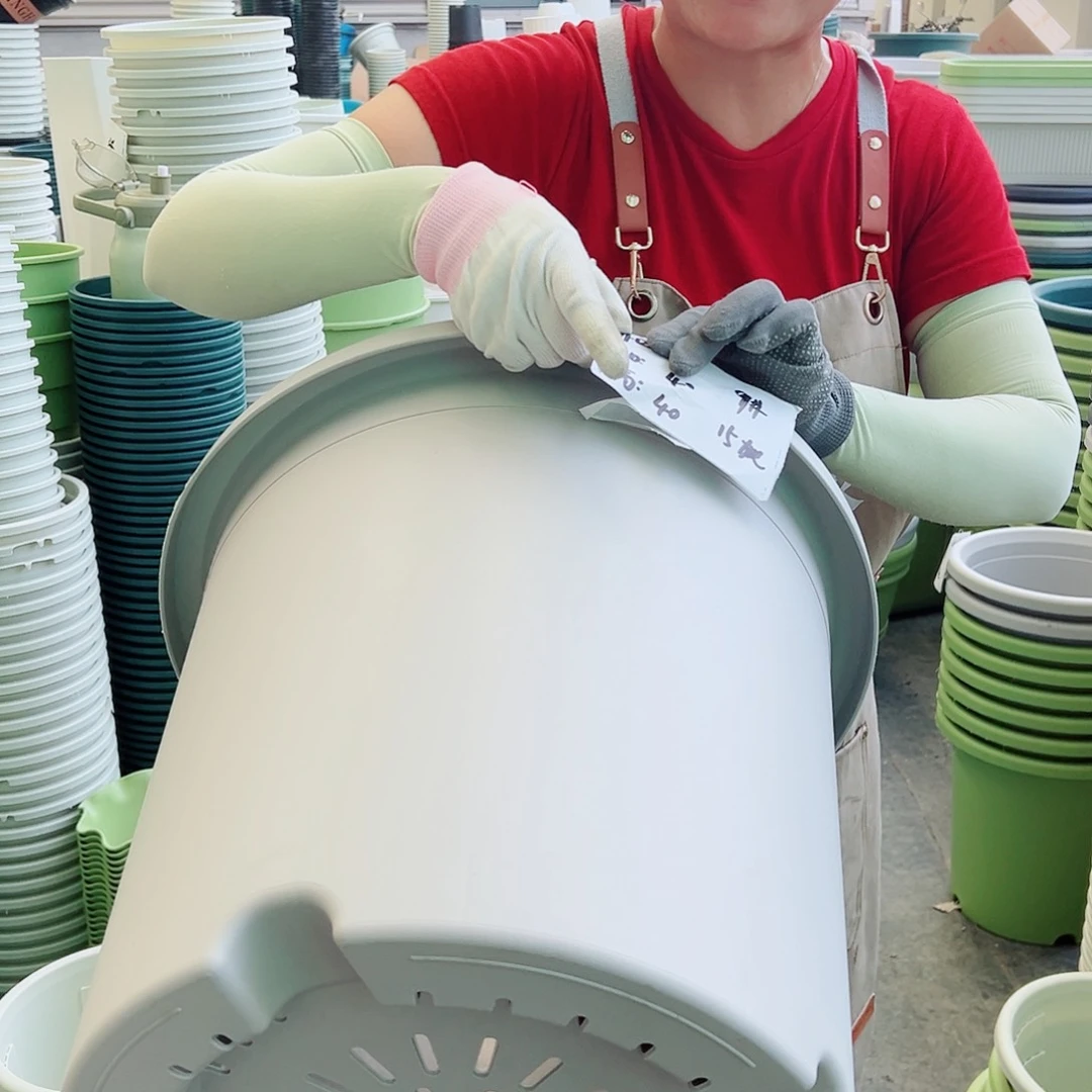 四季盆9#灰白色4个无托