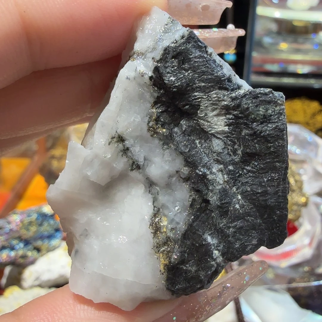 可39.4g聚金阁天然明金矿标