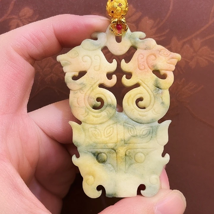 翡翠合金吊坠(赠链)