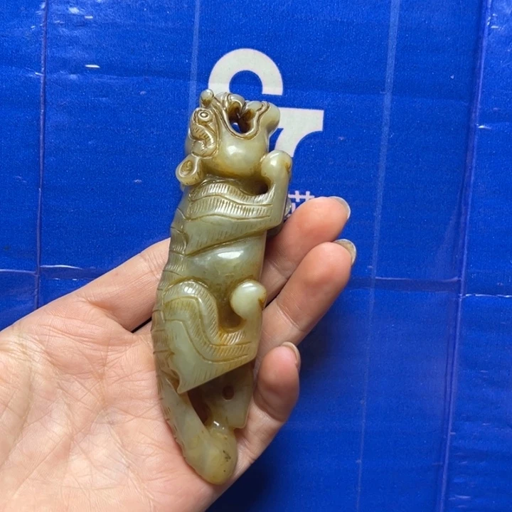 讨***道未镶嵌和田玉挂件