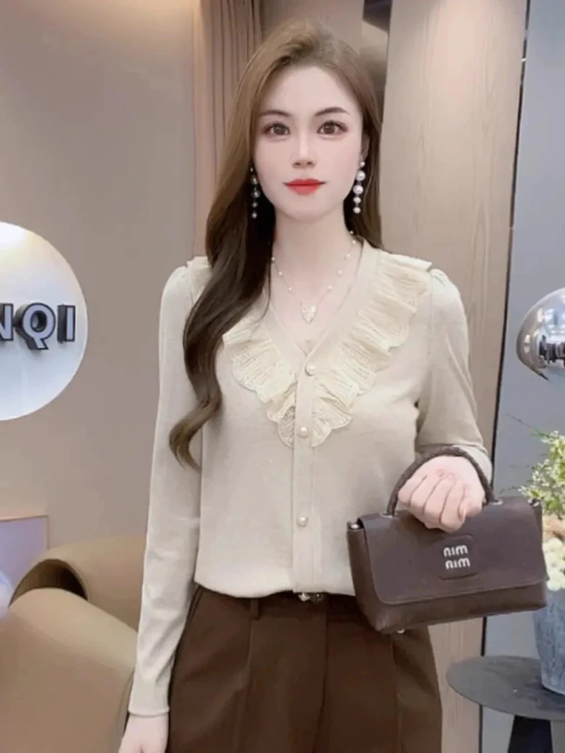 时尚长袖蕾丝衬衫女2025秋季新款洋气显瘦宽松遮肉百搭拼接上衣潮