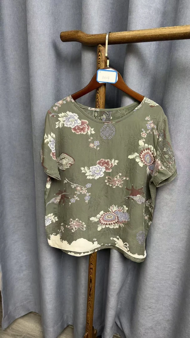 夏季休闲时尚圆领桑蚕丝短袖上衣女R424