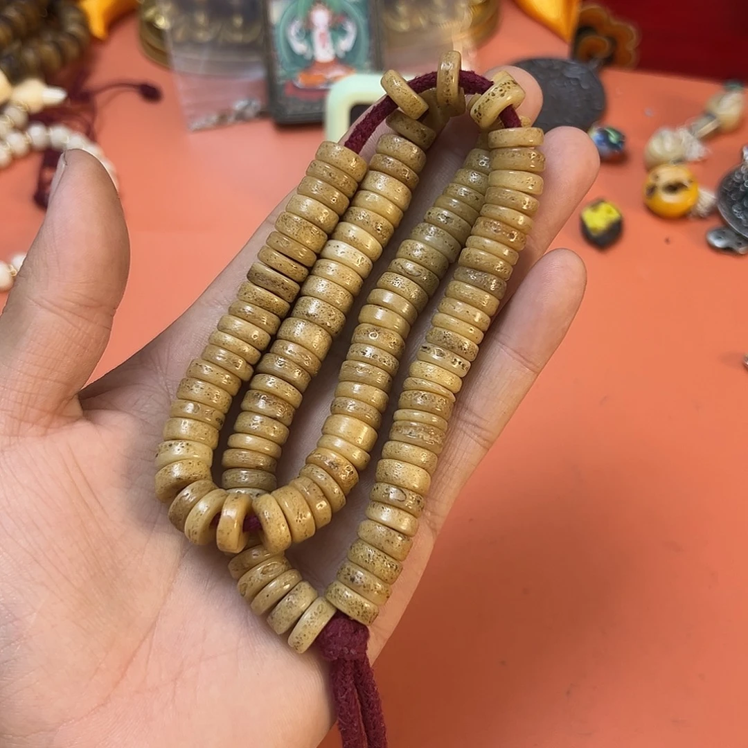 玛吉阿米藏式臻品直播间