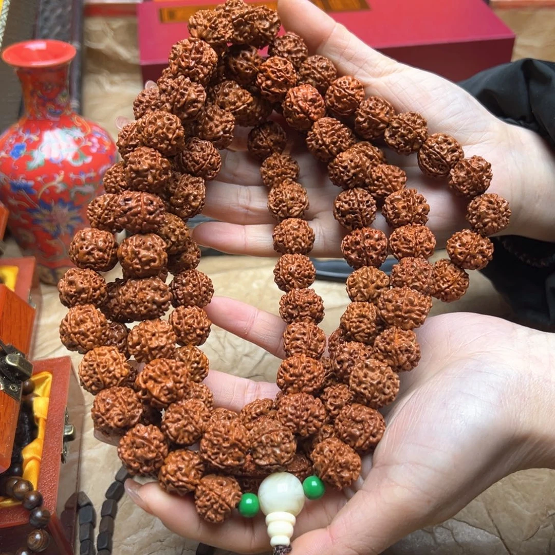 大叶紫檀（黑酸枝木类）