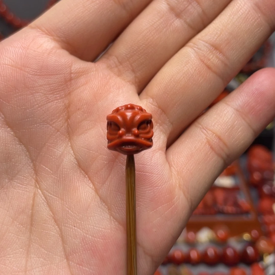 【闪购商品】未镶嵌醒狮11m南红玛瑙