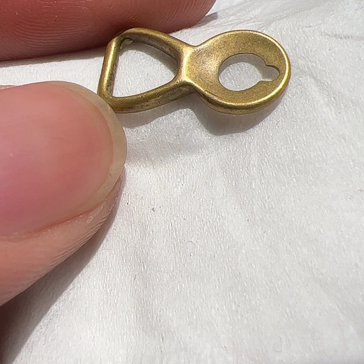 玻璃颈饰我们都市的