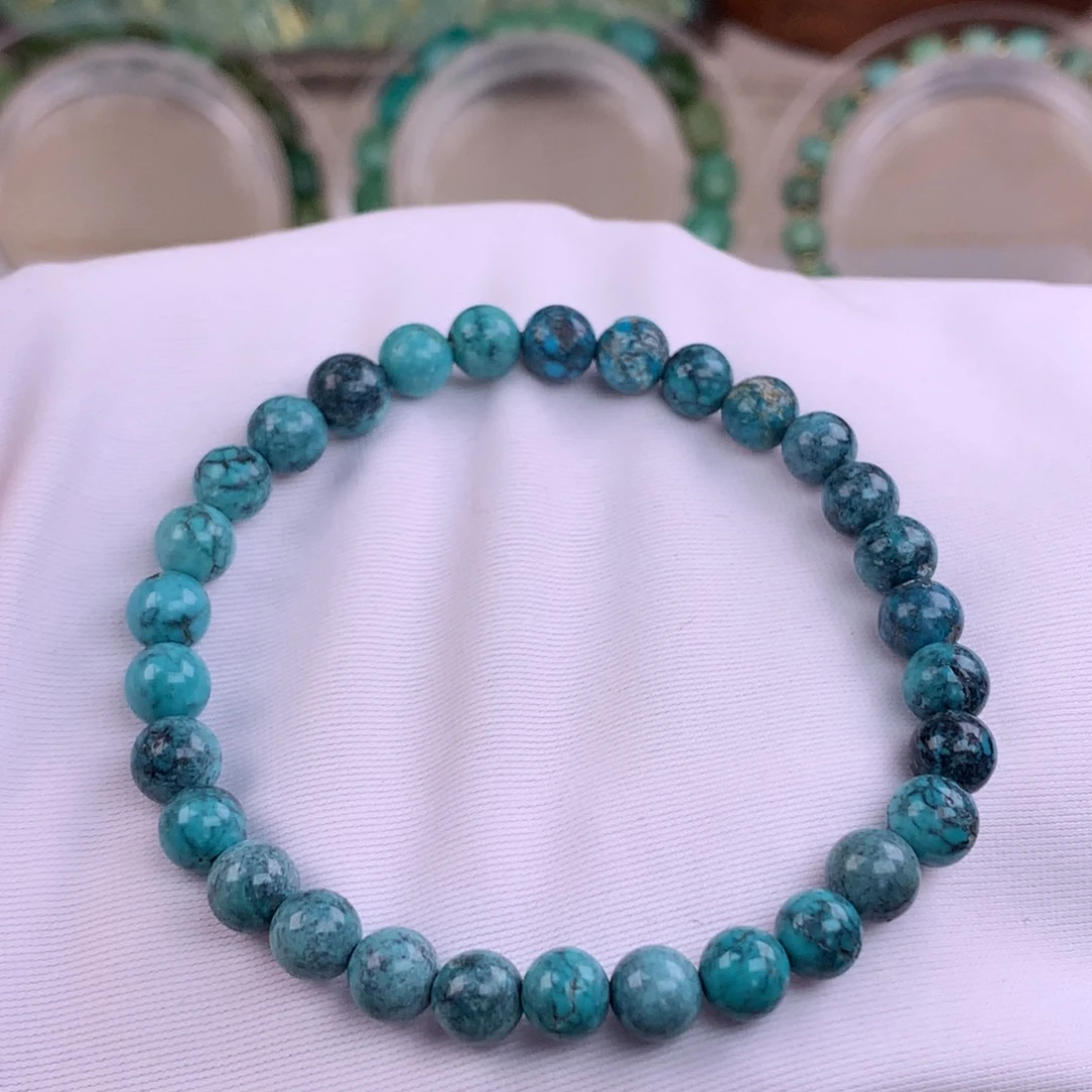 绿松石未镶嵌珠宝奇石6