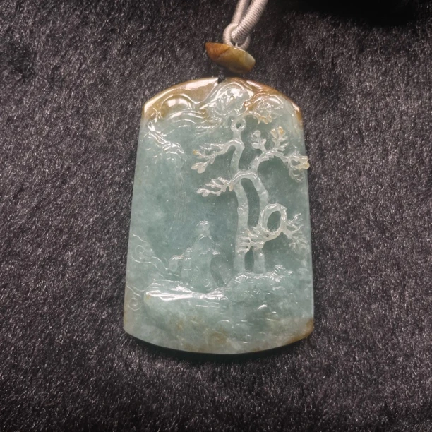 【品润】缅甸翡翠大师工艺 俏色巧雕 望庐山瀑布