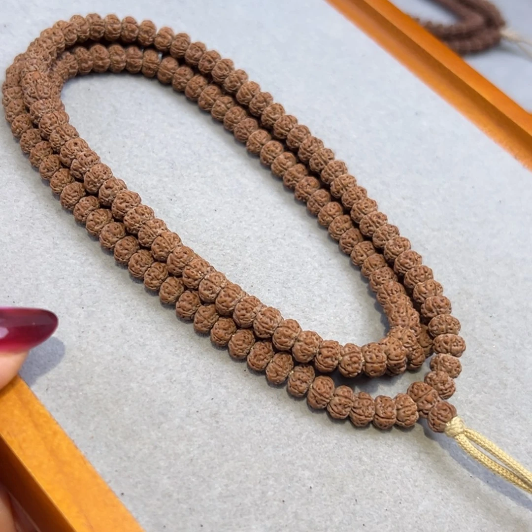 P***c金刚菩提吊坠定制凹底梅花108、7+