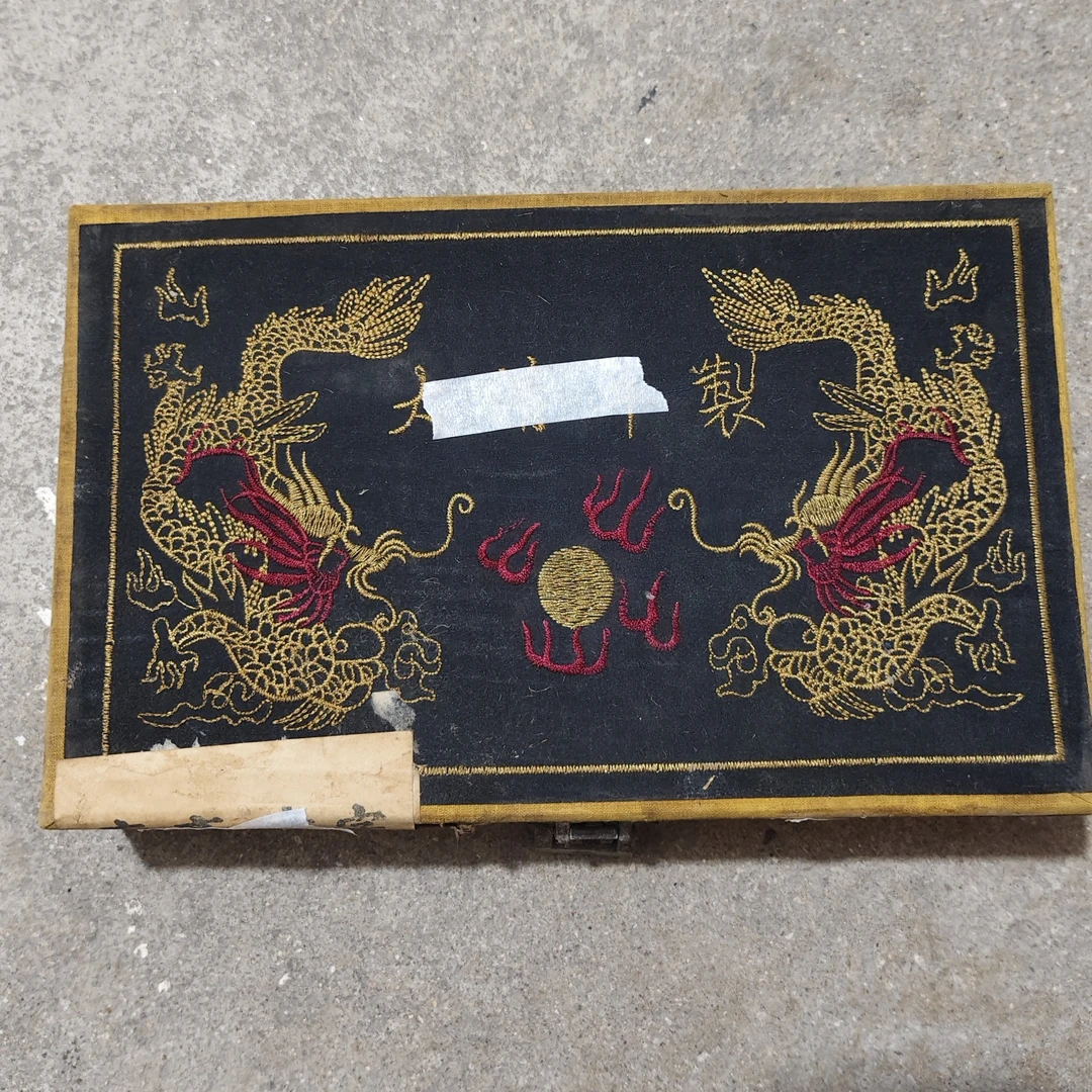 家居刺绣龙盒工艺品摆件