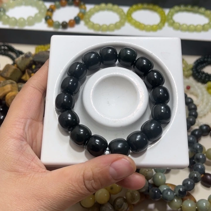 和田玉未镶嵌手链卡14