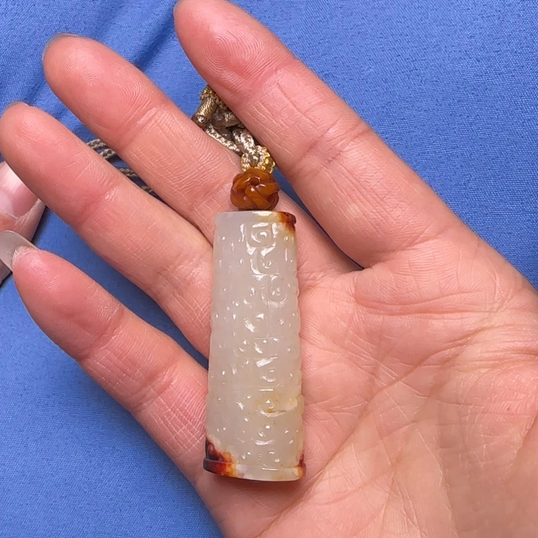 和田玉颈饰未镶嵌渔*?