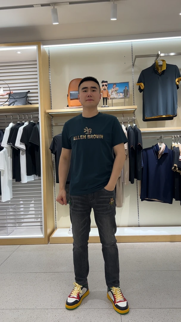 实体店时尚圆领烫钻好品质专柜男士短袖体恤Am216133-45