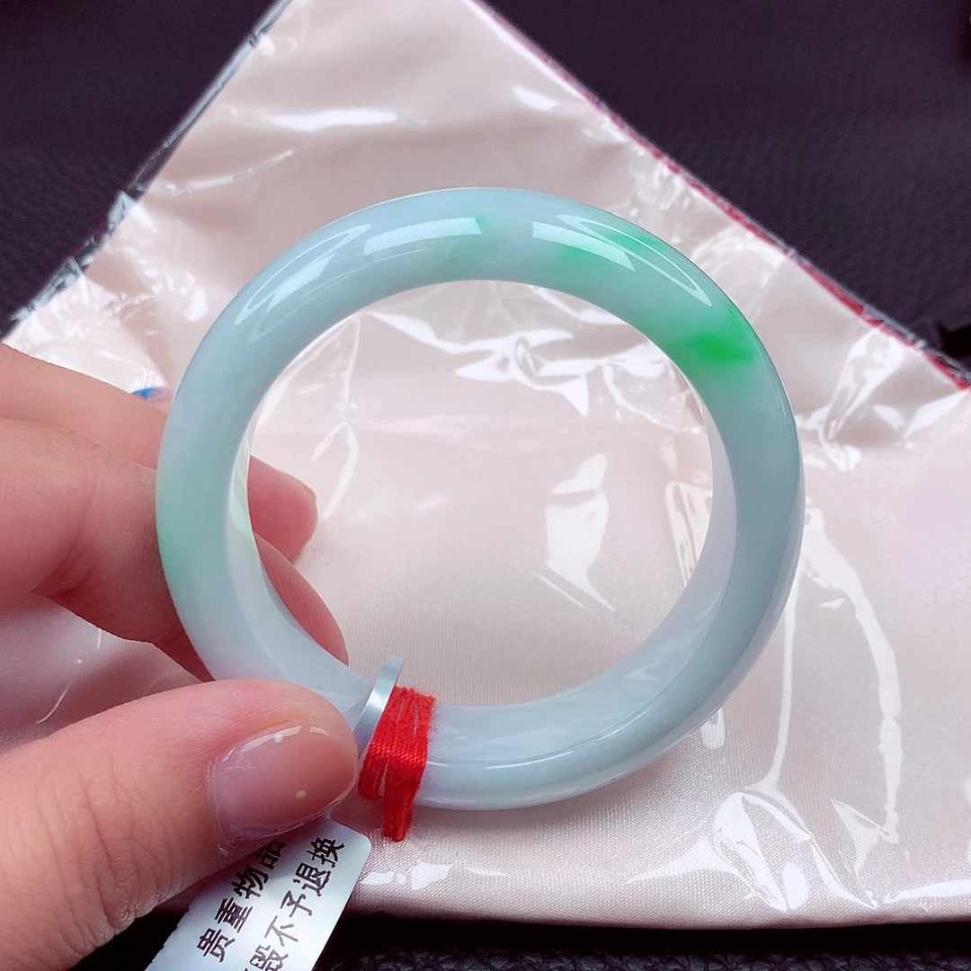 翡翠手镯未镶嵌天然缅甸翡翠A货
