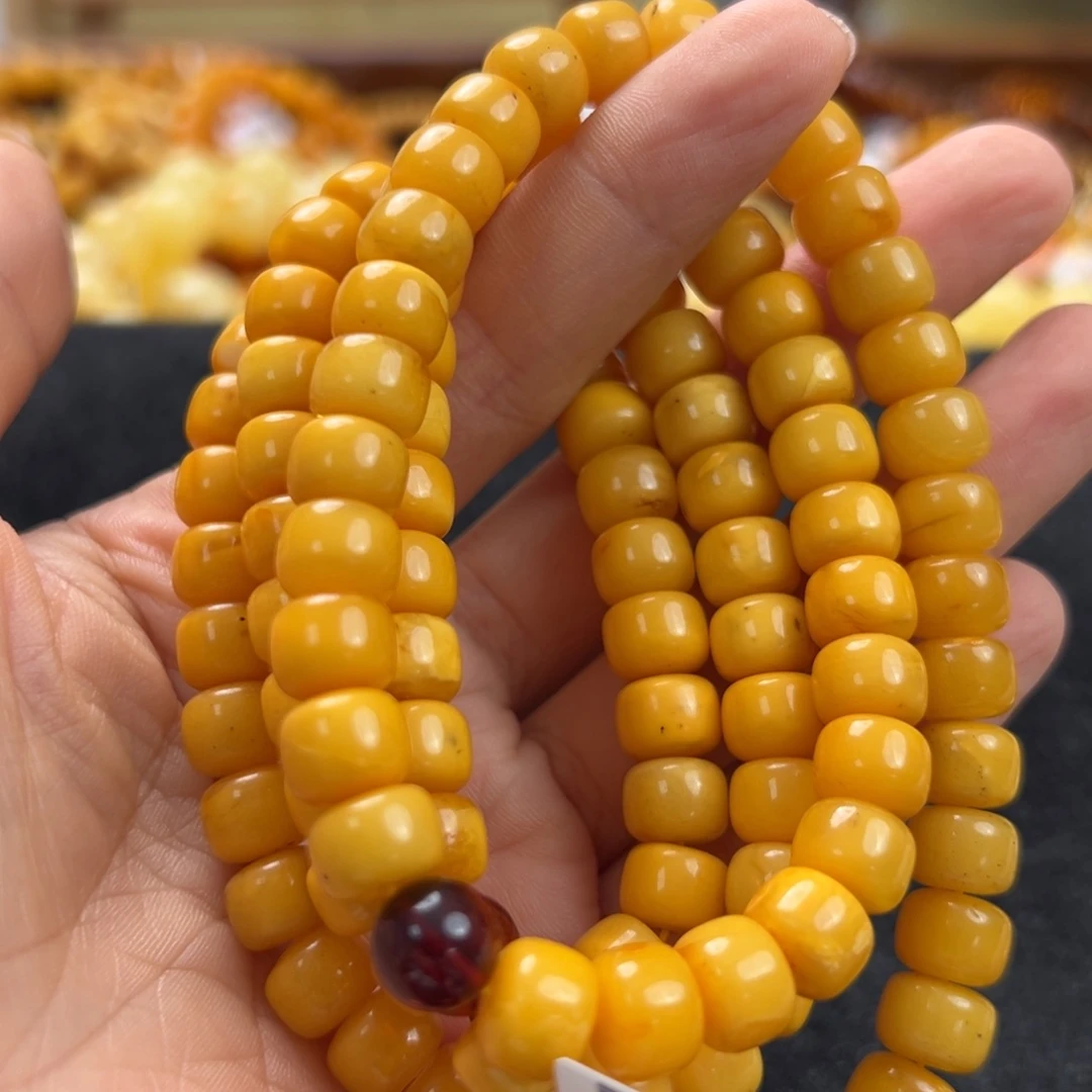 未镶嵌琥珀珠宝奇石