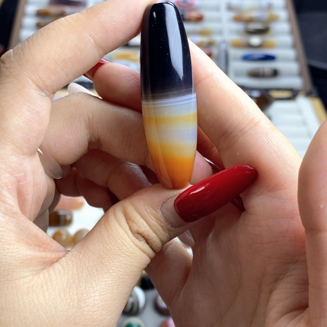 未镶嵌颈饰玛瑙/玉髓