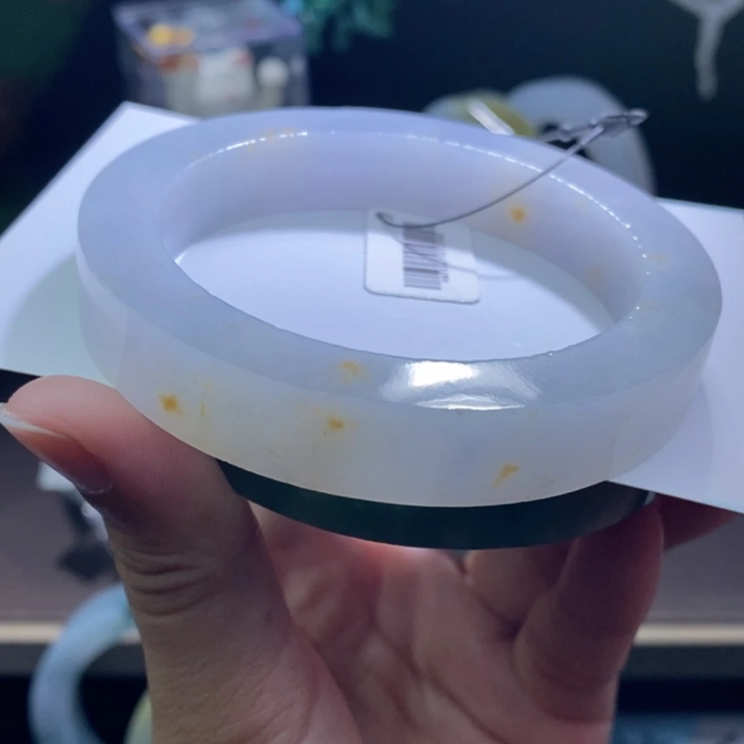 未镶嵌翡翠定制翡翠