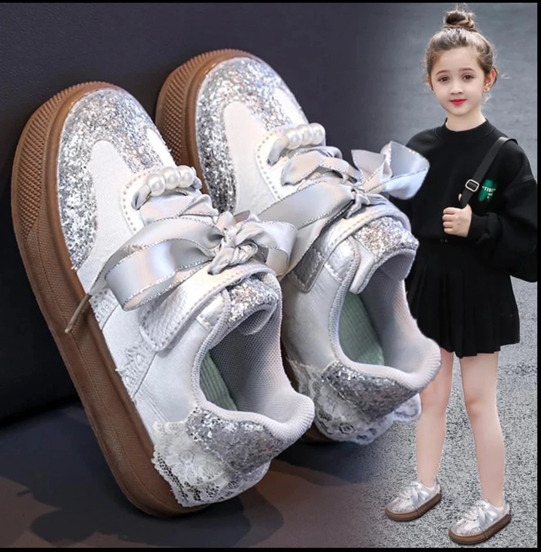 女童板鞋2025新款春夏季百搭时尚儿童公主运动鞋软休闲小白鞋女孩