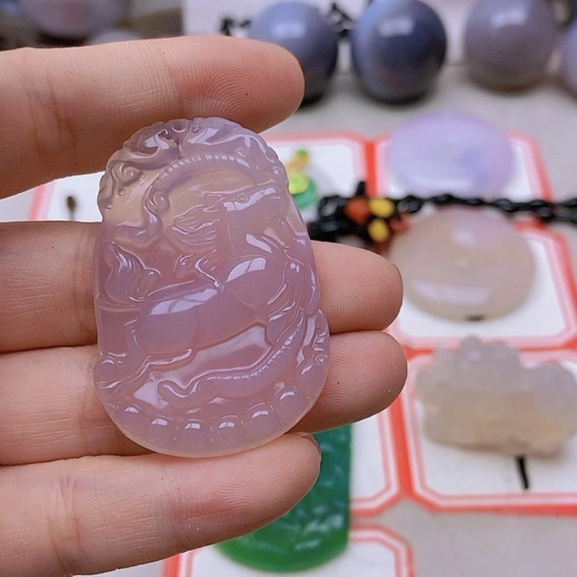 【闪购商品】玛瑙/玉髓未镶嵌珠宝半成品云*灵