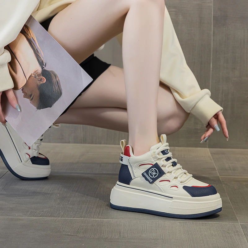 2024秋冬加绒增高厚底时尚透气软底老爹鞋女休闲鞋新款小白鞋百搭