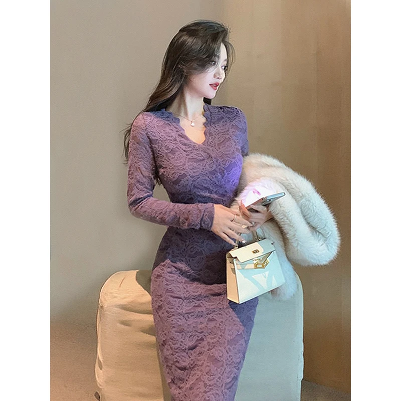 今年流行爆款紫色蕾丝连衣裙女2025春秋新款高级感气质显瘦长裙子