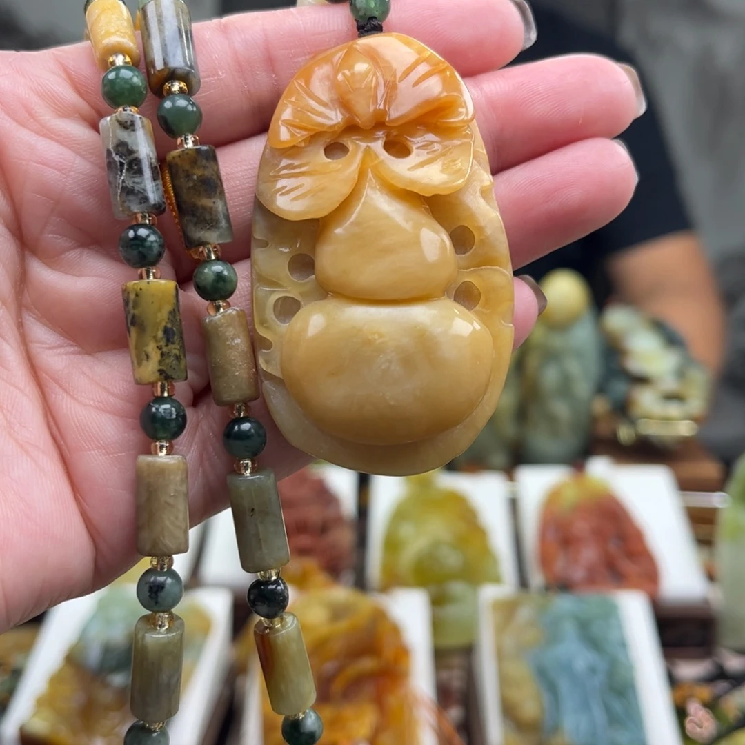 岫玉未镶嵌挂件挂件