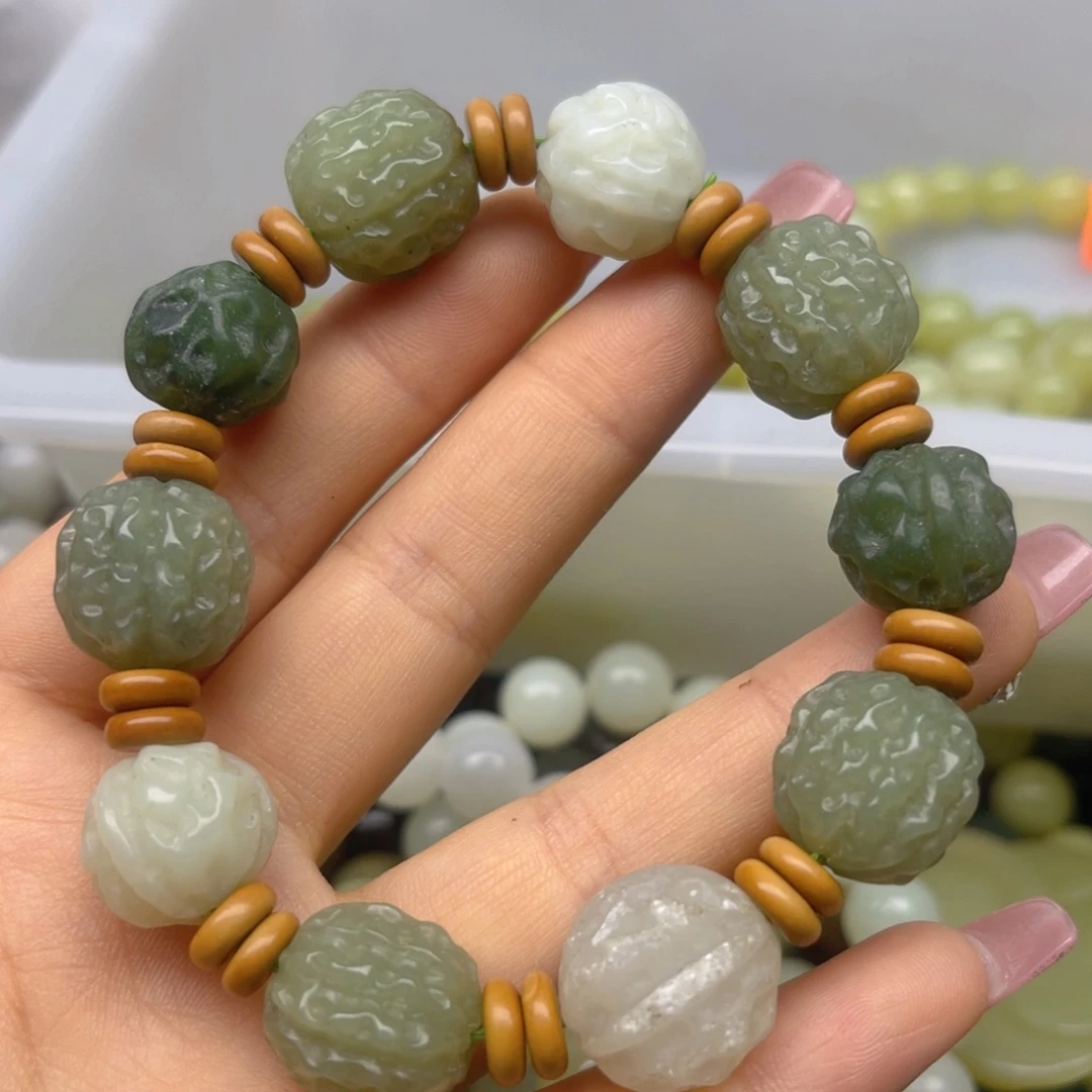 手链未镶嵌和田玉