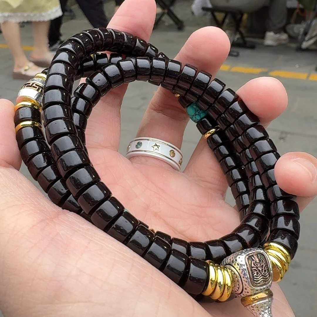 吊坠椰蒂8满配脖挂