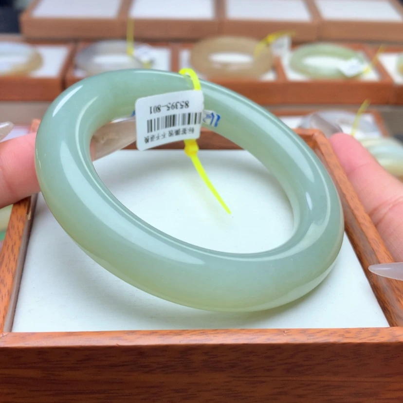 【闪购商品】和田玉手镯未镶嵌5960