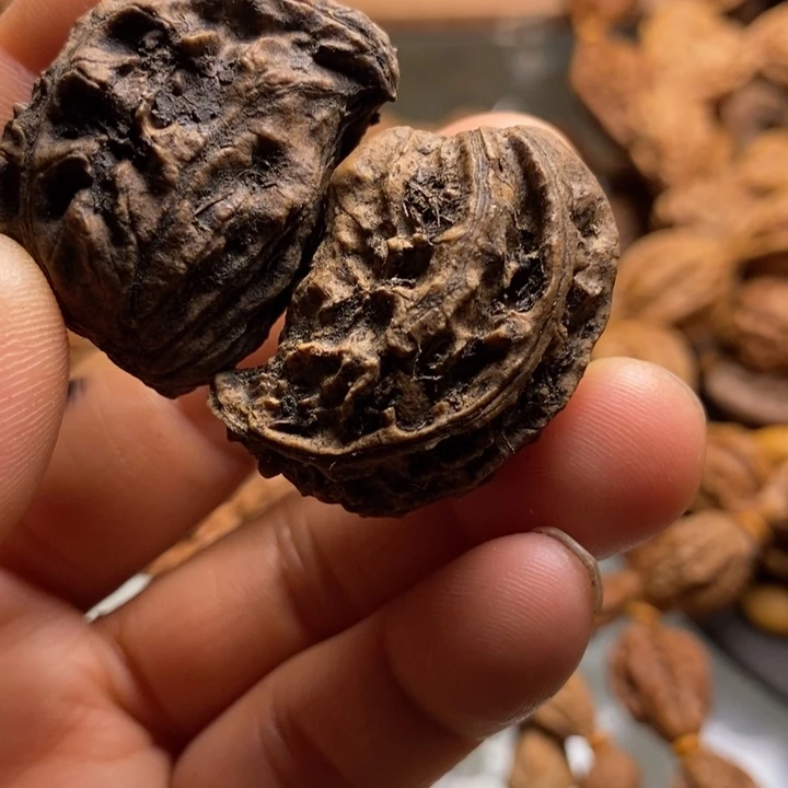 桃核吊坠215拿姐呵呵