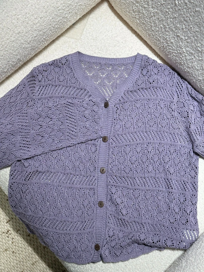 JIUJIU【紫丁花开】针织V领单排扣镂空透气时尚百搭夏季小众防晒