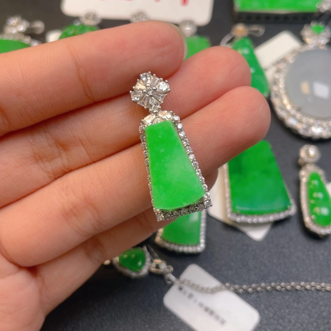 翡翠银S925镶嵌吊坠(不含链)