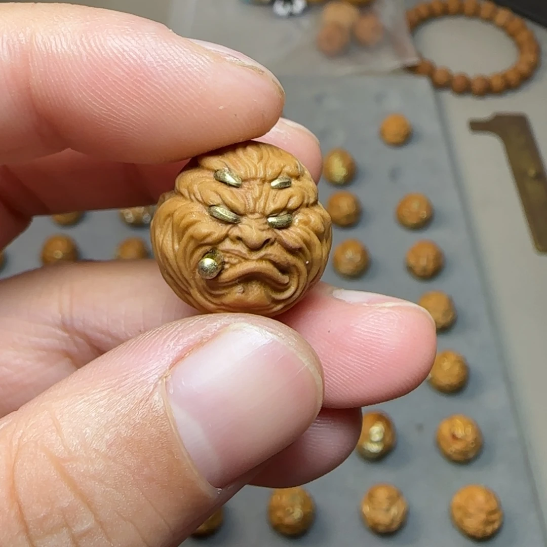 吊坠猴头核桃四目烟鬼