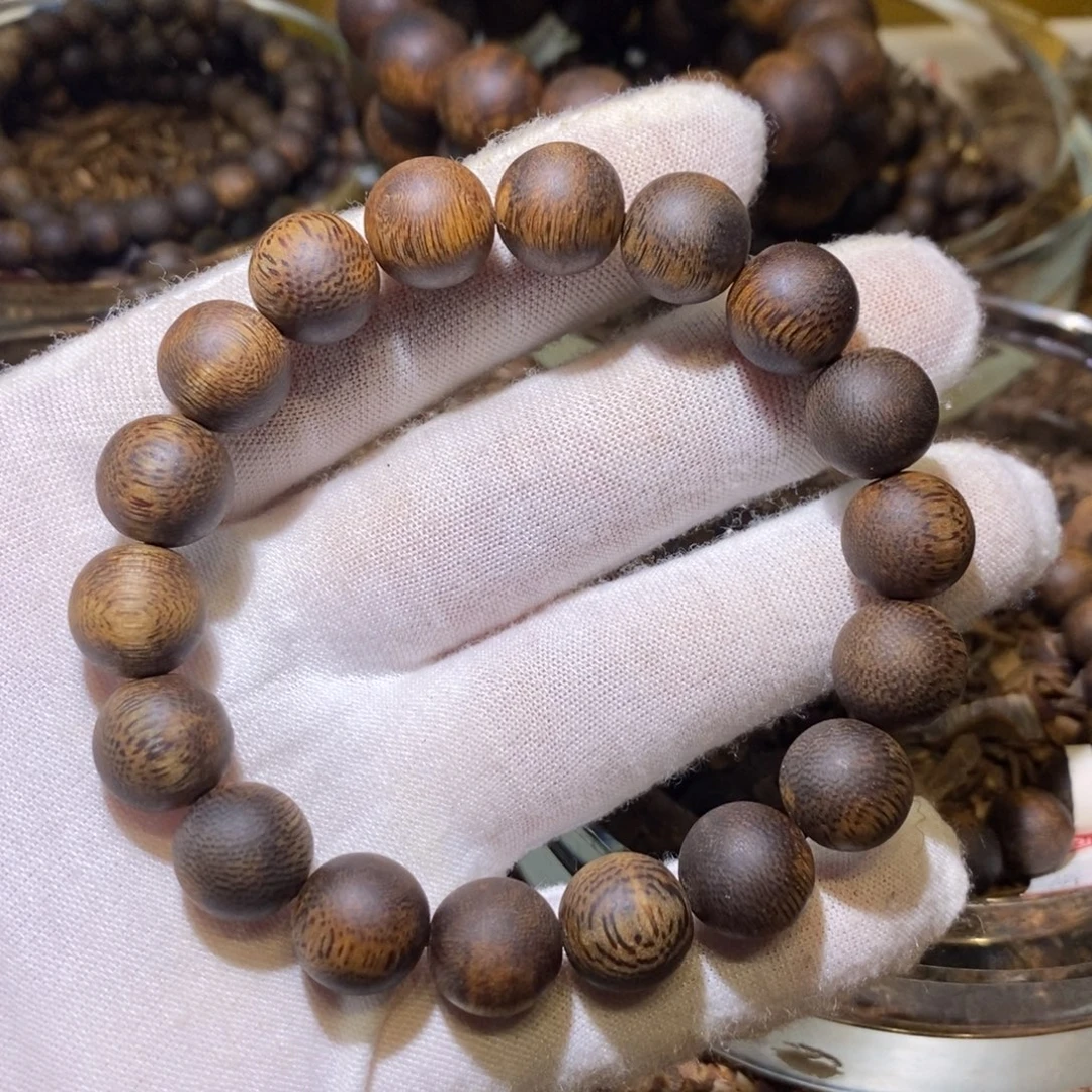 伟***新手串沉香沉香手串单圈12