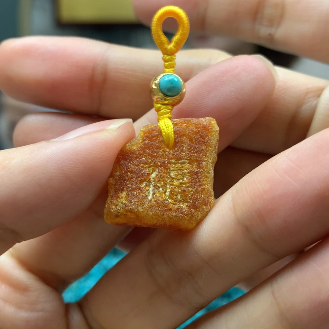 蜜蜡裸石未镶嵌配饰