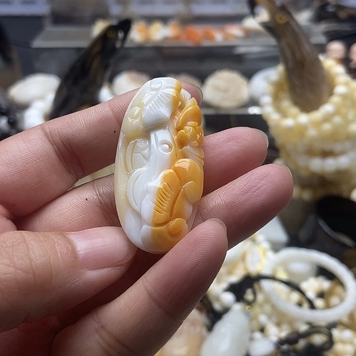 非金属贝壳贝雅轩工艺品翘红如意