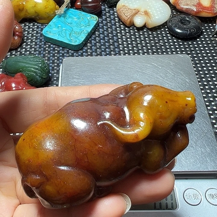 和田玉（糖玉）未镶嵌挂件