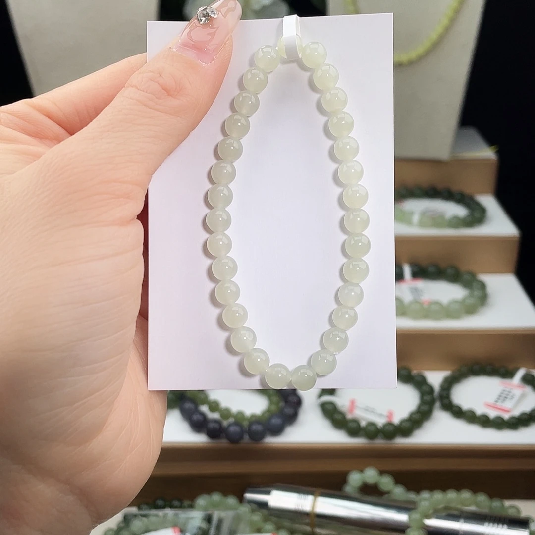 谷***和田玉未镶嵌手链