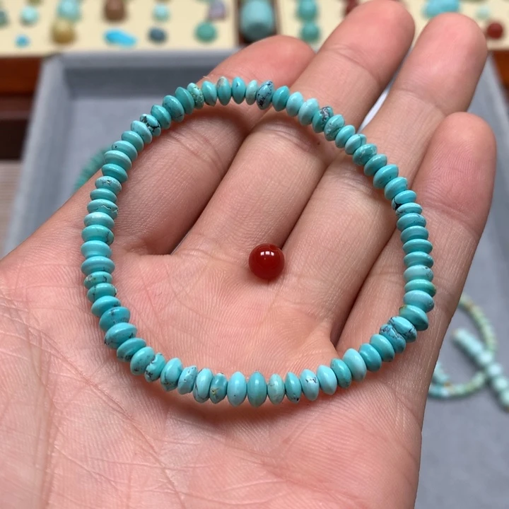 南红玛瑙配饰未镶嵌