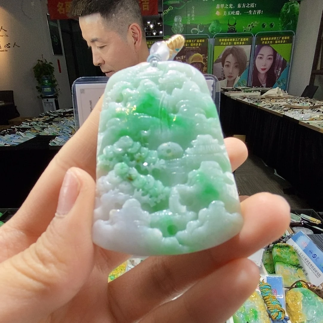 颈饰未镶嵌翡翠翡翠