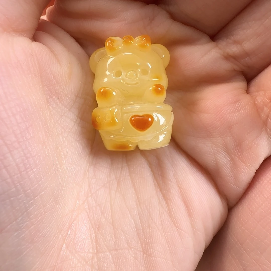 琥珀珠宝奇石未镶嵌是***呀