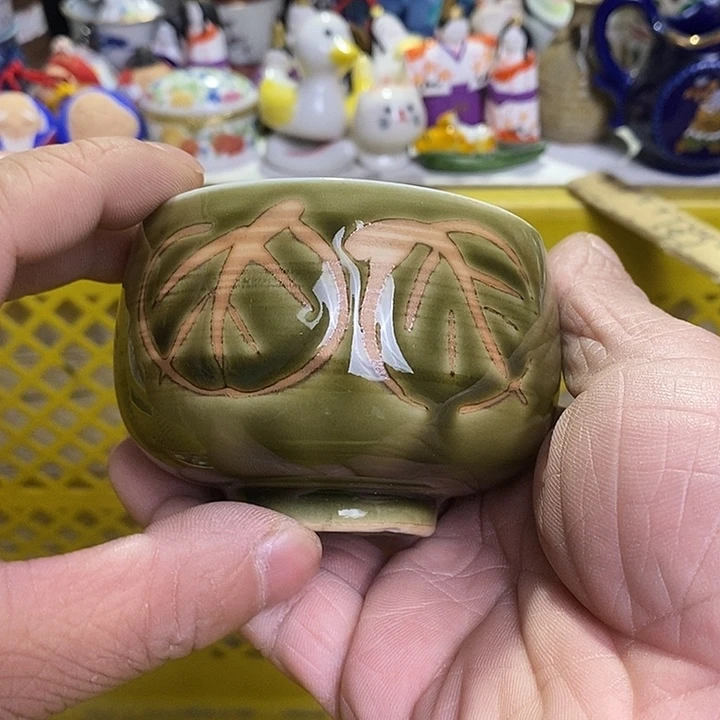 噜***嘞日本回流精品瓷器