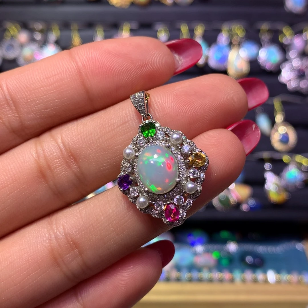 欧泊银S925镶嵌吊坠款