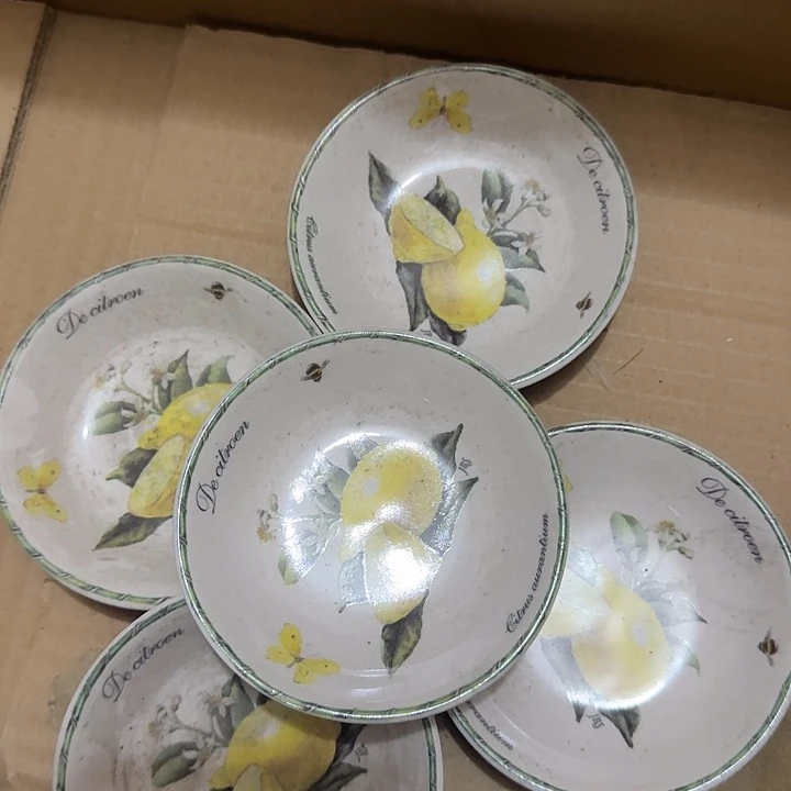 茶盏陶瓷盘子啥都有