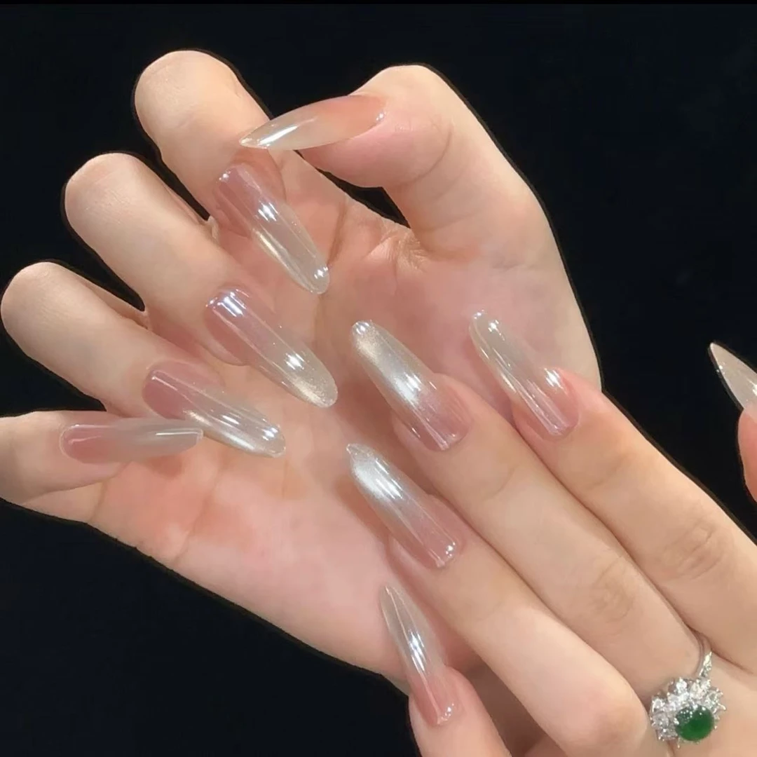 【白月光】超亮猫眼渐变新款手工穿戴甲高级感ins风可拆卸穿戴甲