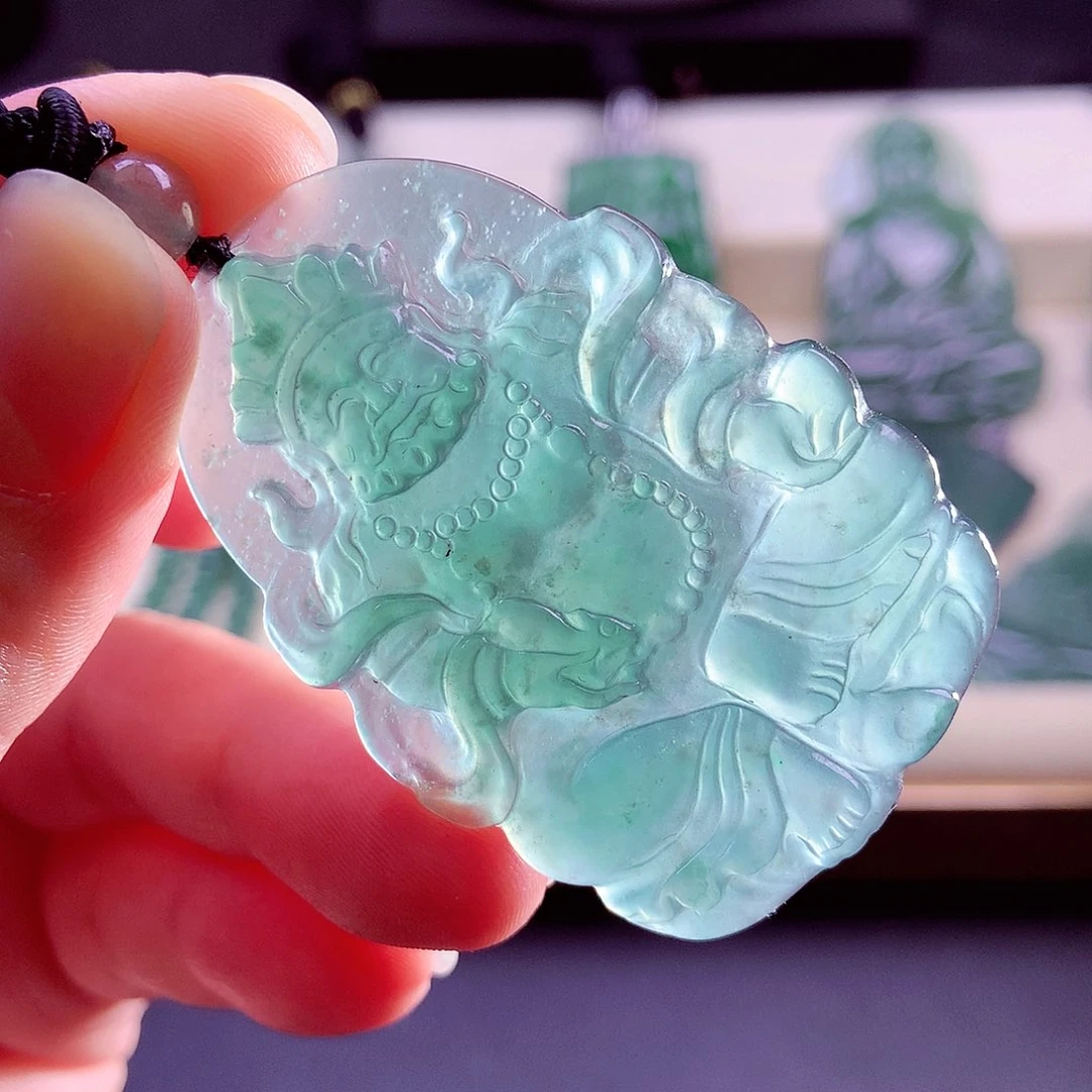 【闪购商品】颈饰未镶嵌翡翠天然