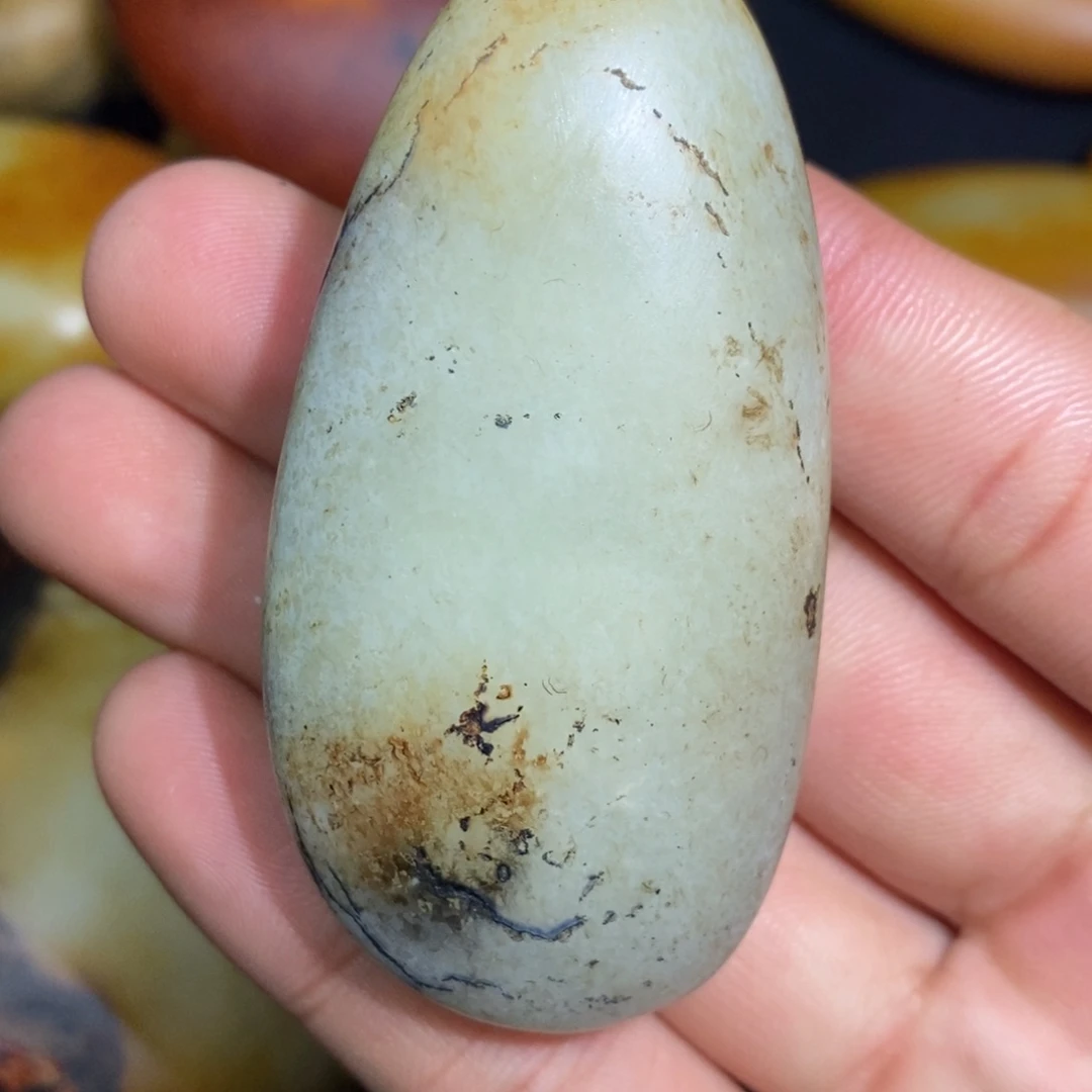 和田玉未镶嵌珠宝奇石