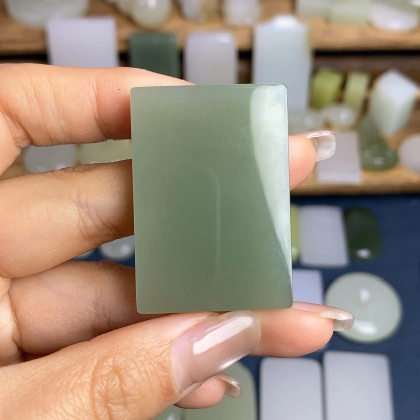 【闪购商品】颈饰未镶嵌和田玉