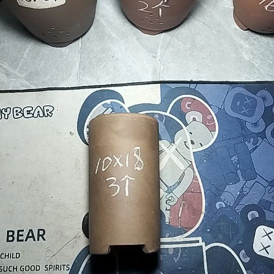 三个笔筒紫砂花盆