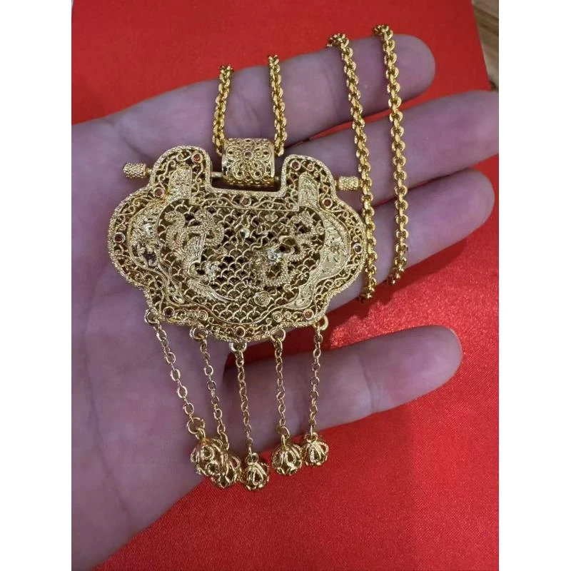 A0033高端精致饰品